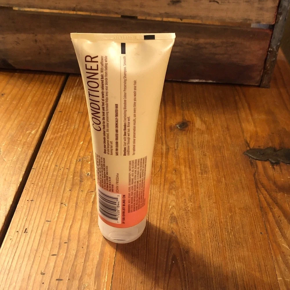 John Frieda Sheer Blonde Conditioner 8.45 oz